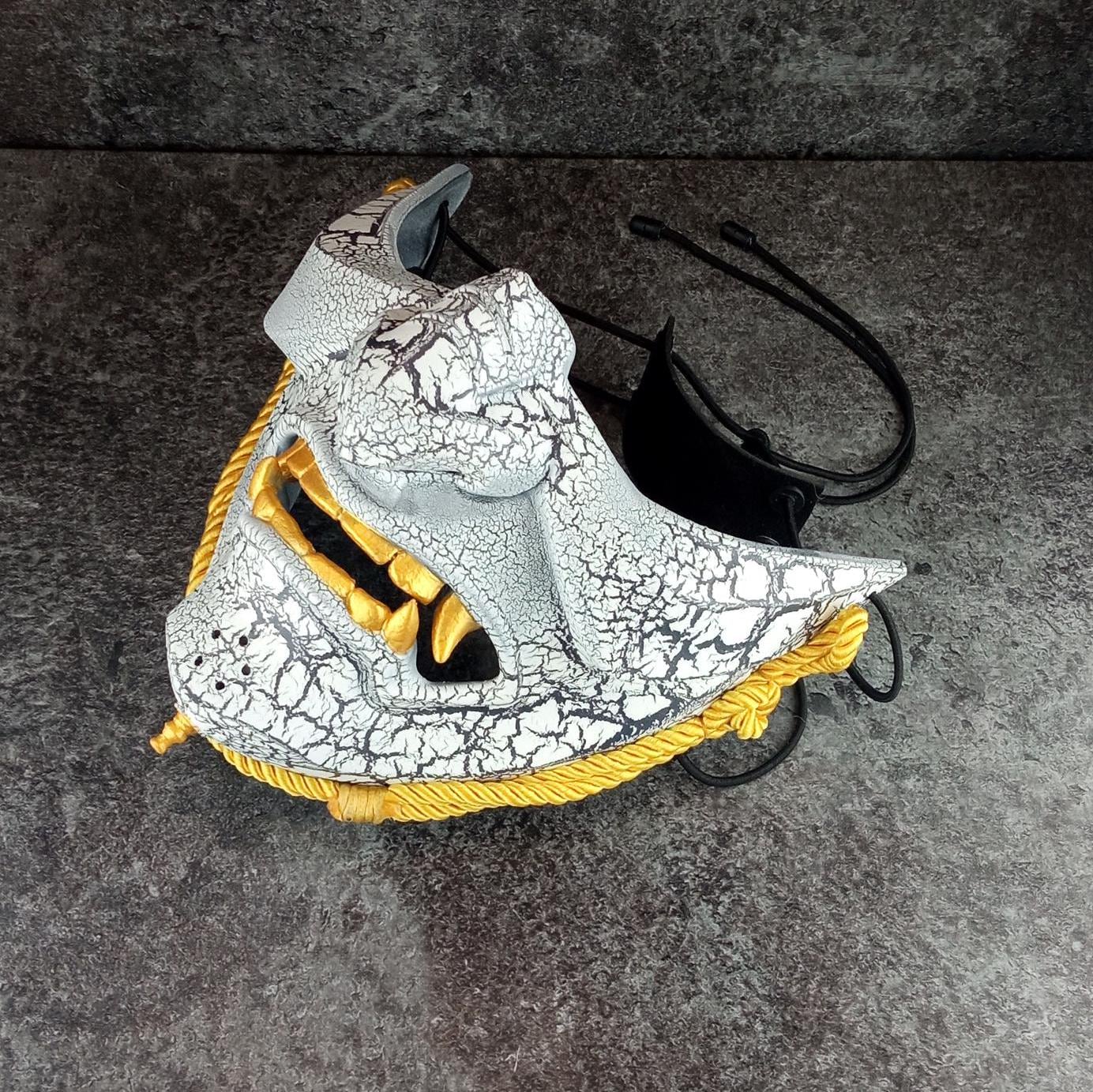 White Cracked Half Mask - Inspired by Ghost of Tsushima