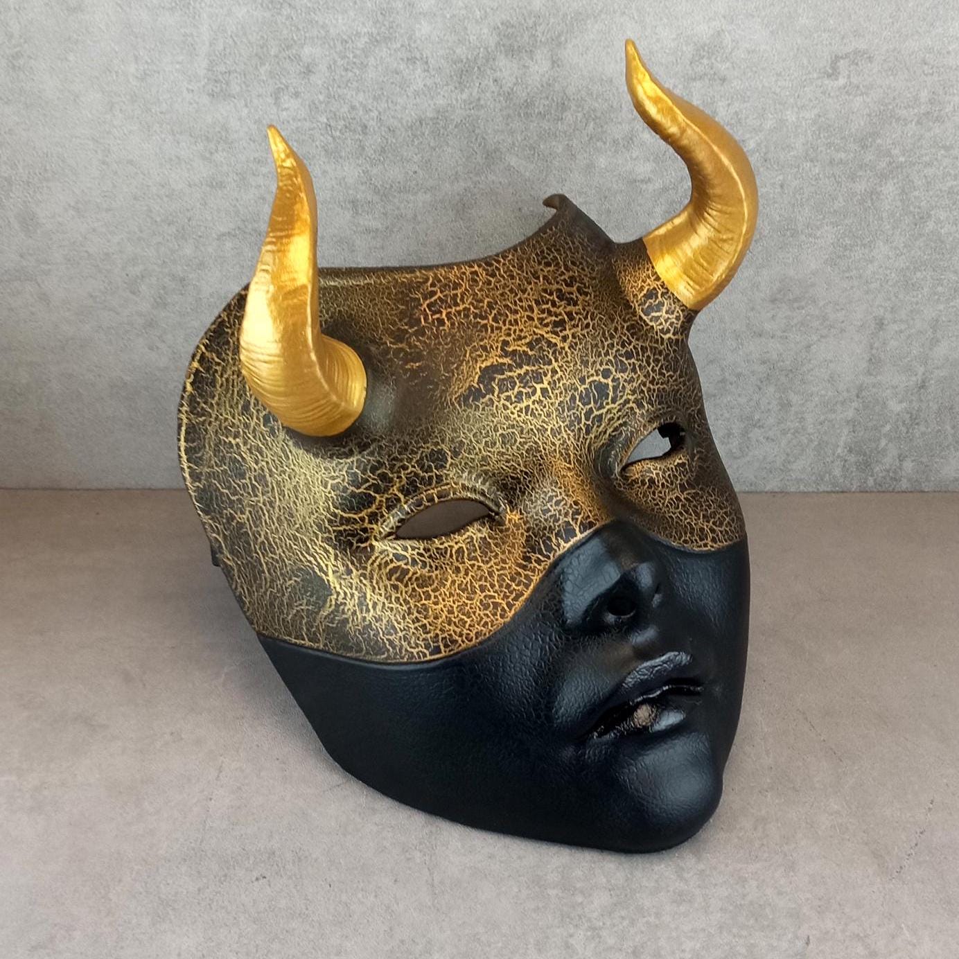 Geisha-Maske - schwarz mit Gold, Frauenmaske mit Hörnern, Hexenmaske, japanische Frauenmaske, weiße Maske
