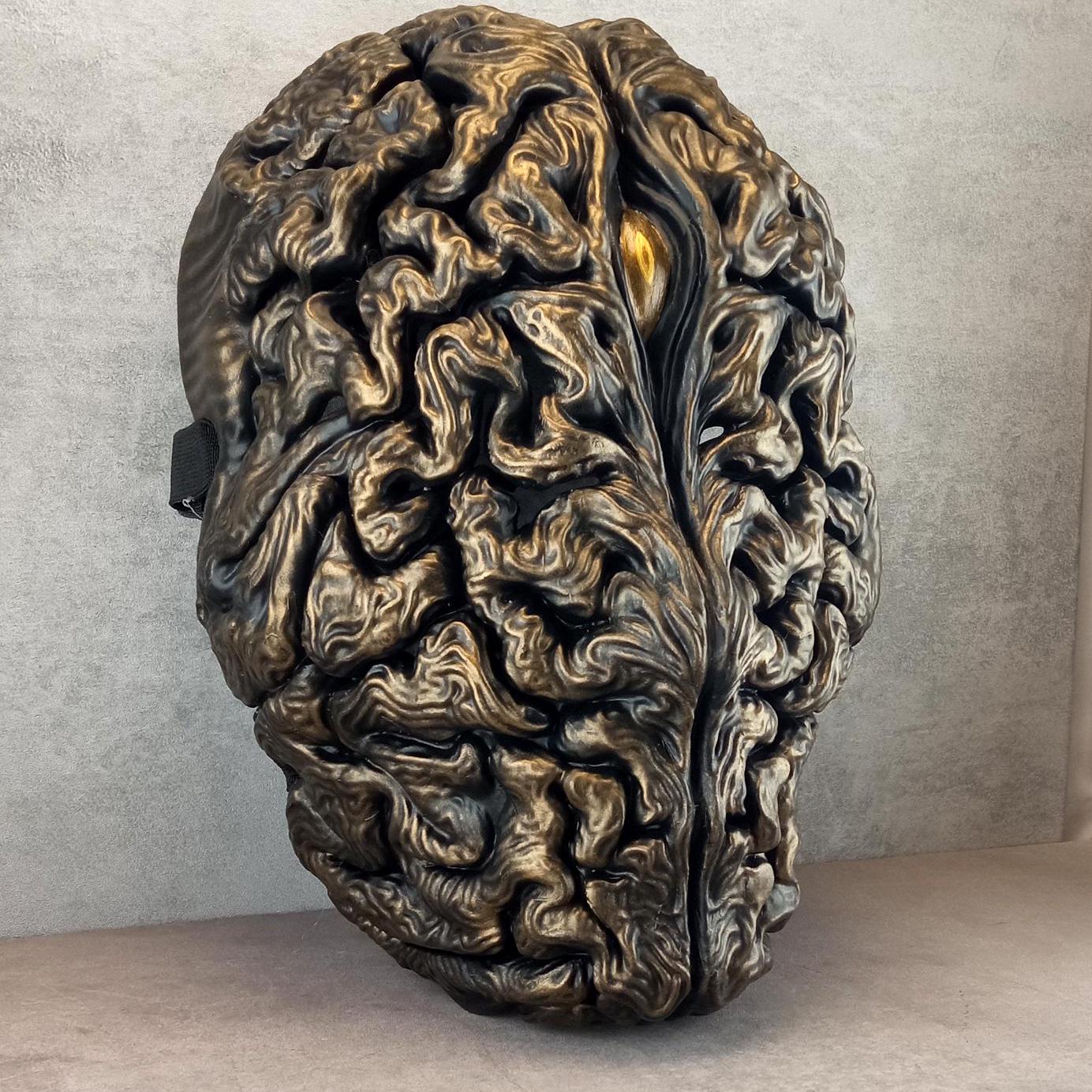 Bronze Brain Mask with Golden Eye – Surreal Anatomical Art Mask for Cosplay & Decor