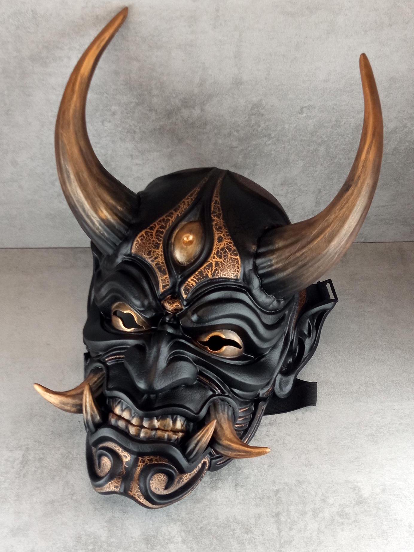 Bronzener Inseldämon – Traditionelle Hannya-Maske