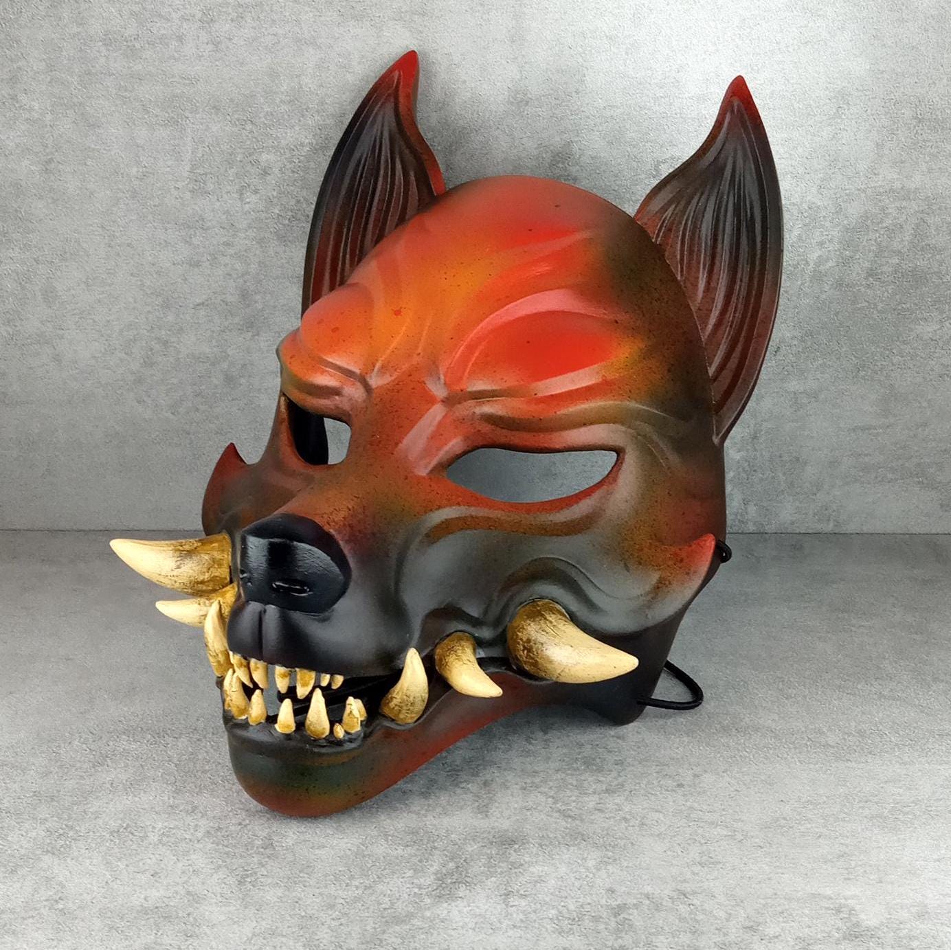 Fuchsgeistmaske – Rostgrauer Kitsune (Okami) mit natürlichen Reißzähnen