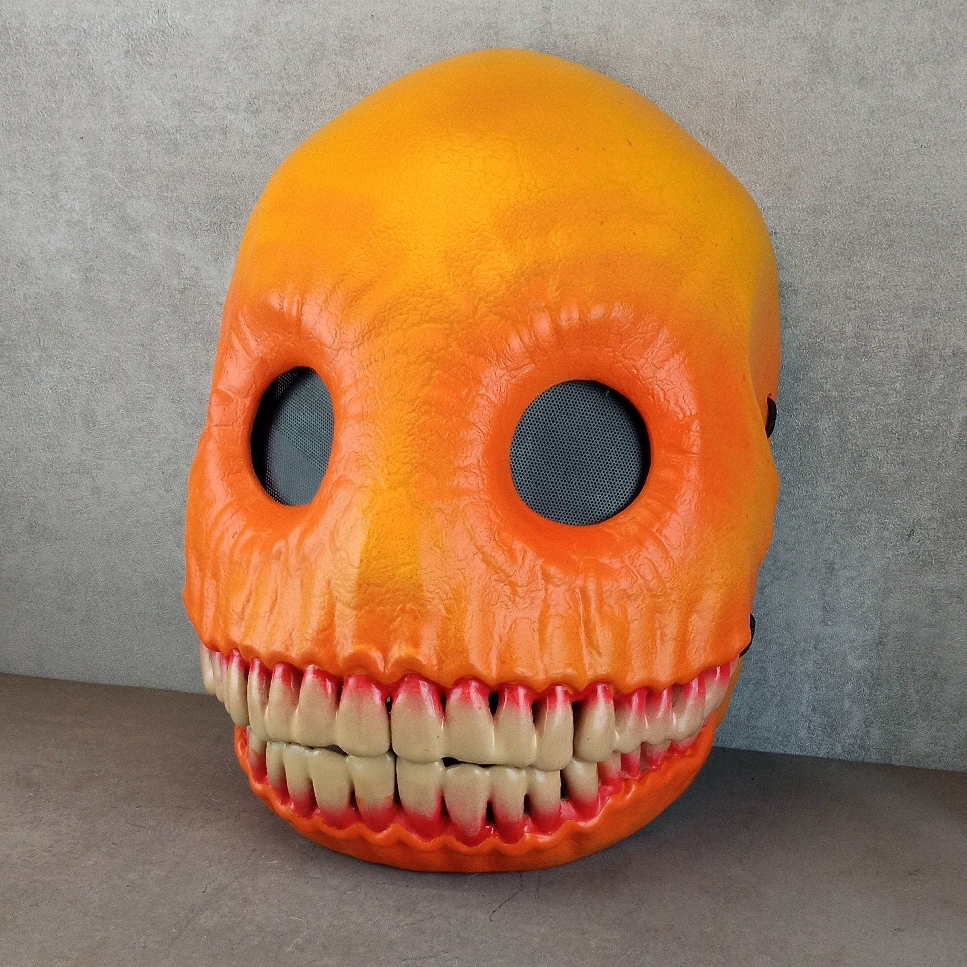 Smiley mask "Macabre Toothy Smile"