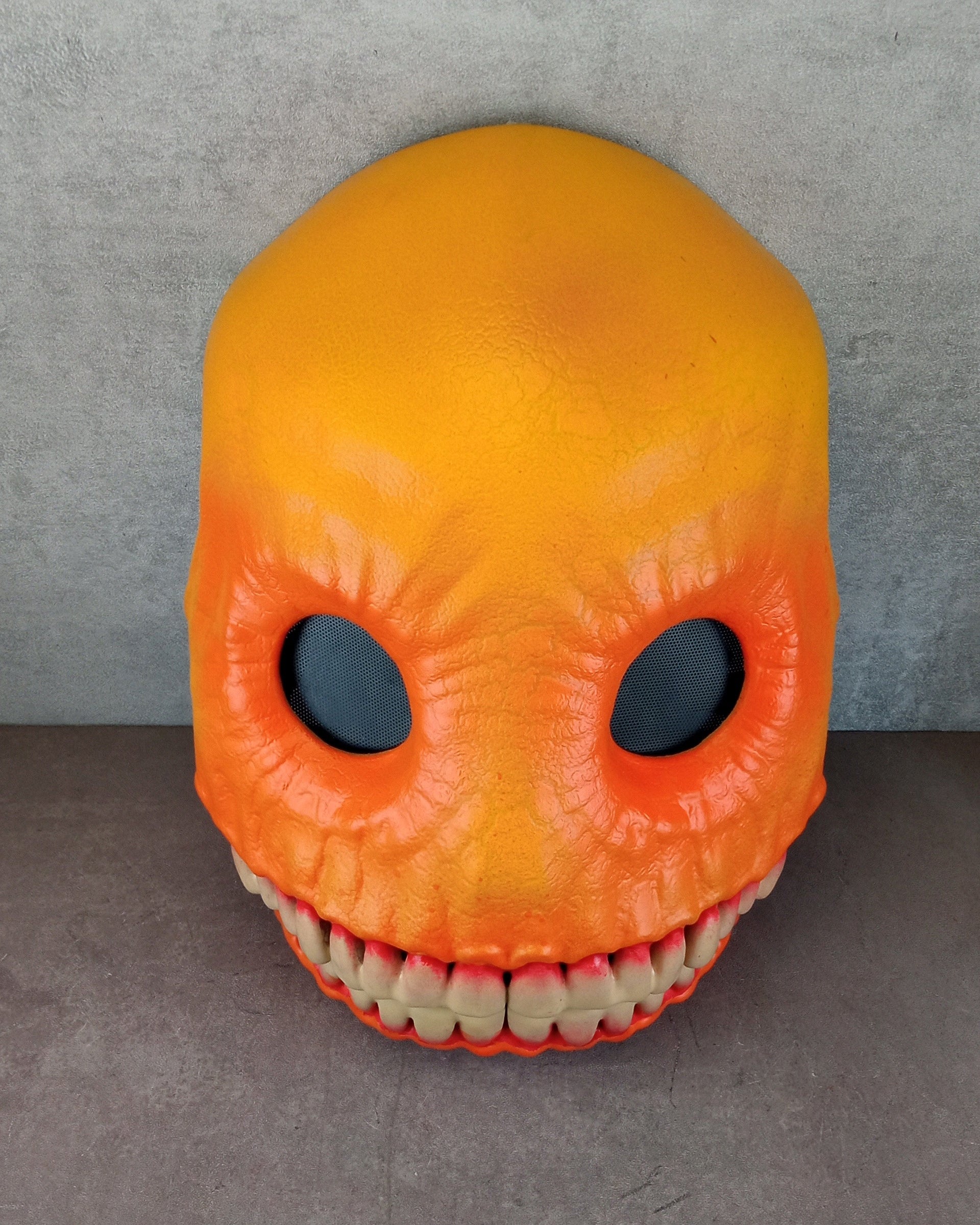 Smiley mask "Macabre Toothy Smile"
