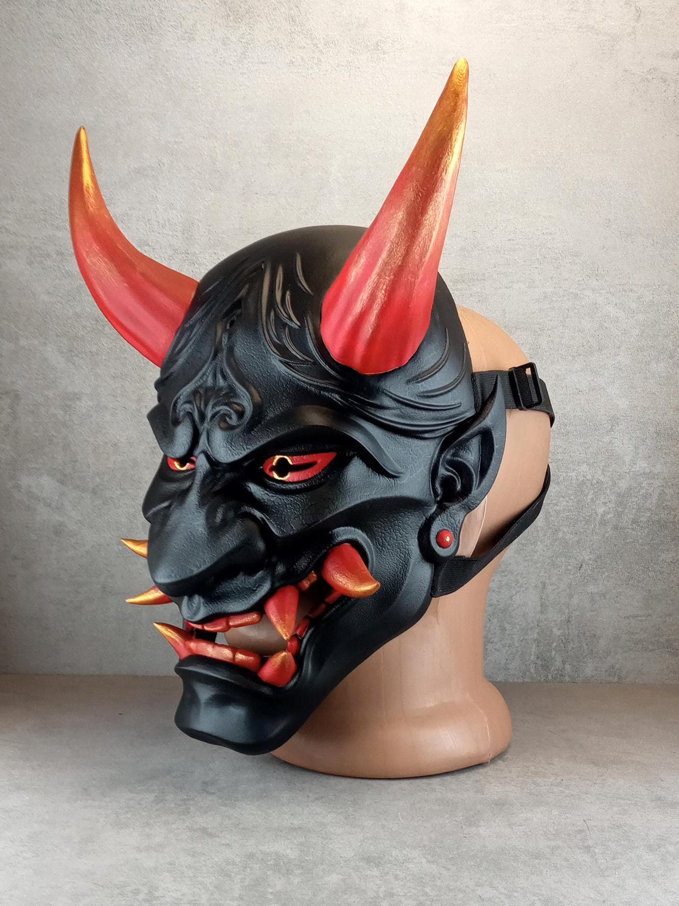 Traditionelle japanische Hannya-Dämonenmaske – „Feuerflammen“-Dämon