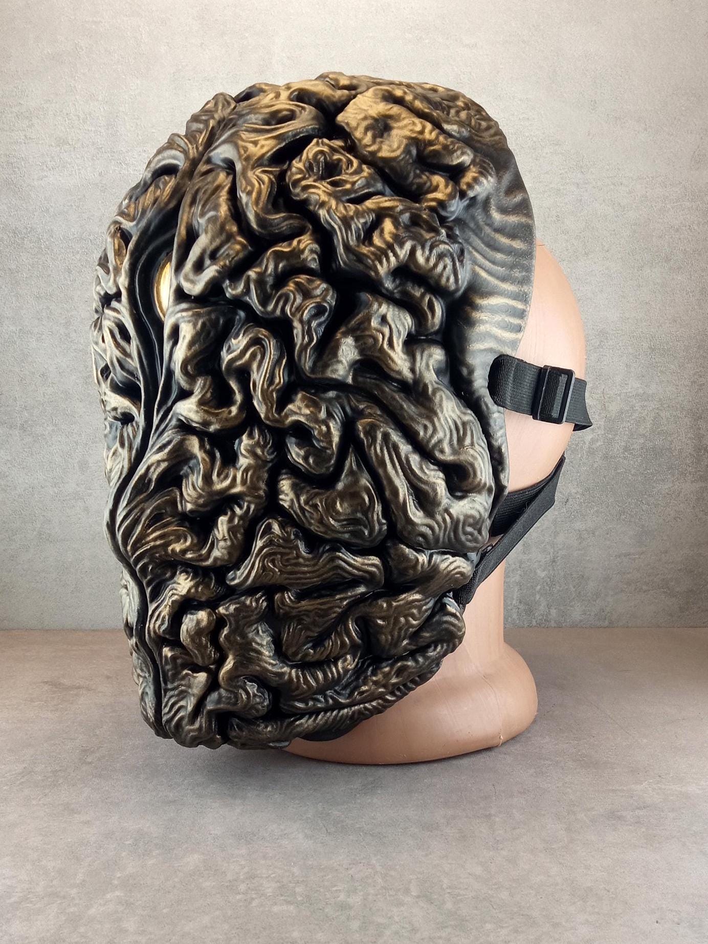 Bronze Brain Mask with Golden Eye – Surreal Anatomical Art Mask for Cosplay & Decor
