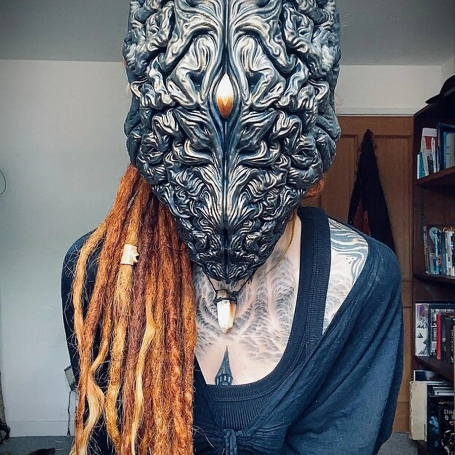 Bronze Brain Mask with Golden Eye – Surreal Anatomical Art Mask for Cosplay & Decor