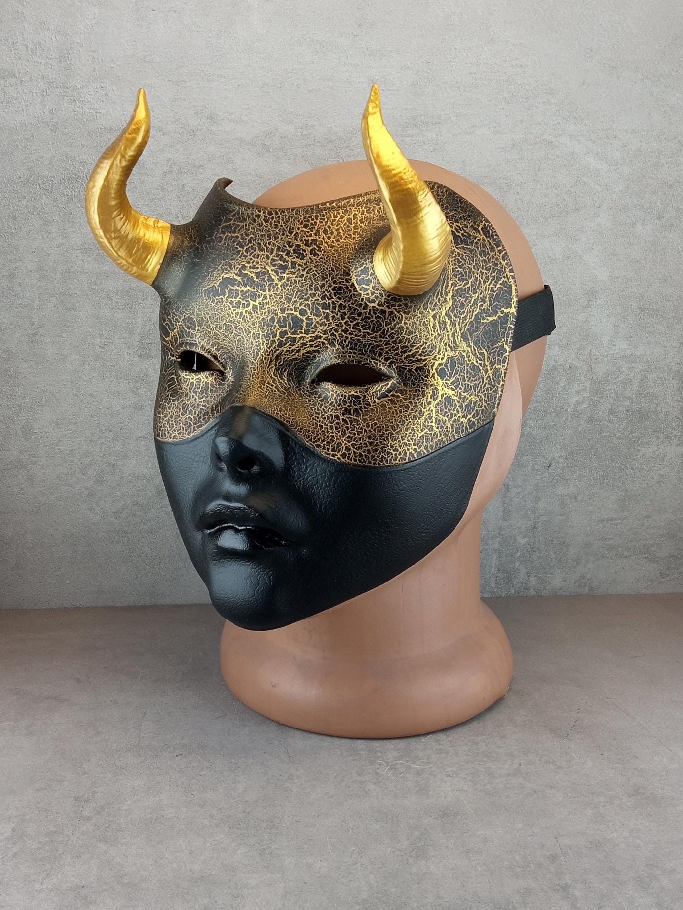 Geisha Witch Mask – Half Gold, Half Black Horned Masquerade Mask