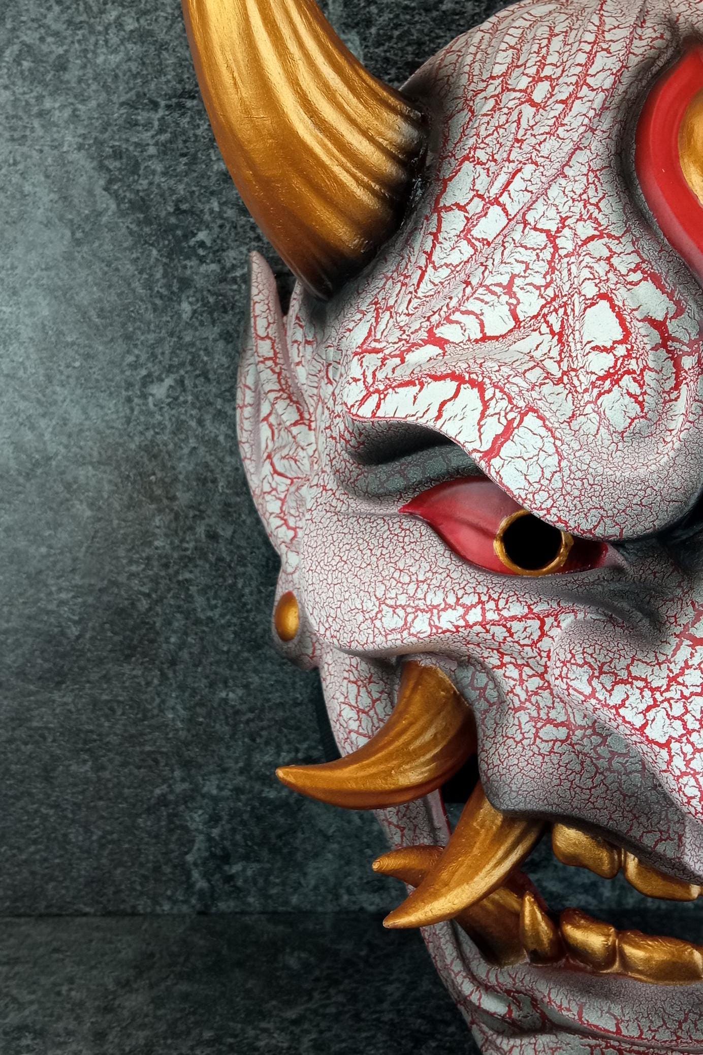 Traditional Japanese Hannya Mask – Red &amp; White Cracked Demon Vampire Style
