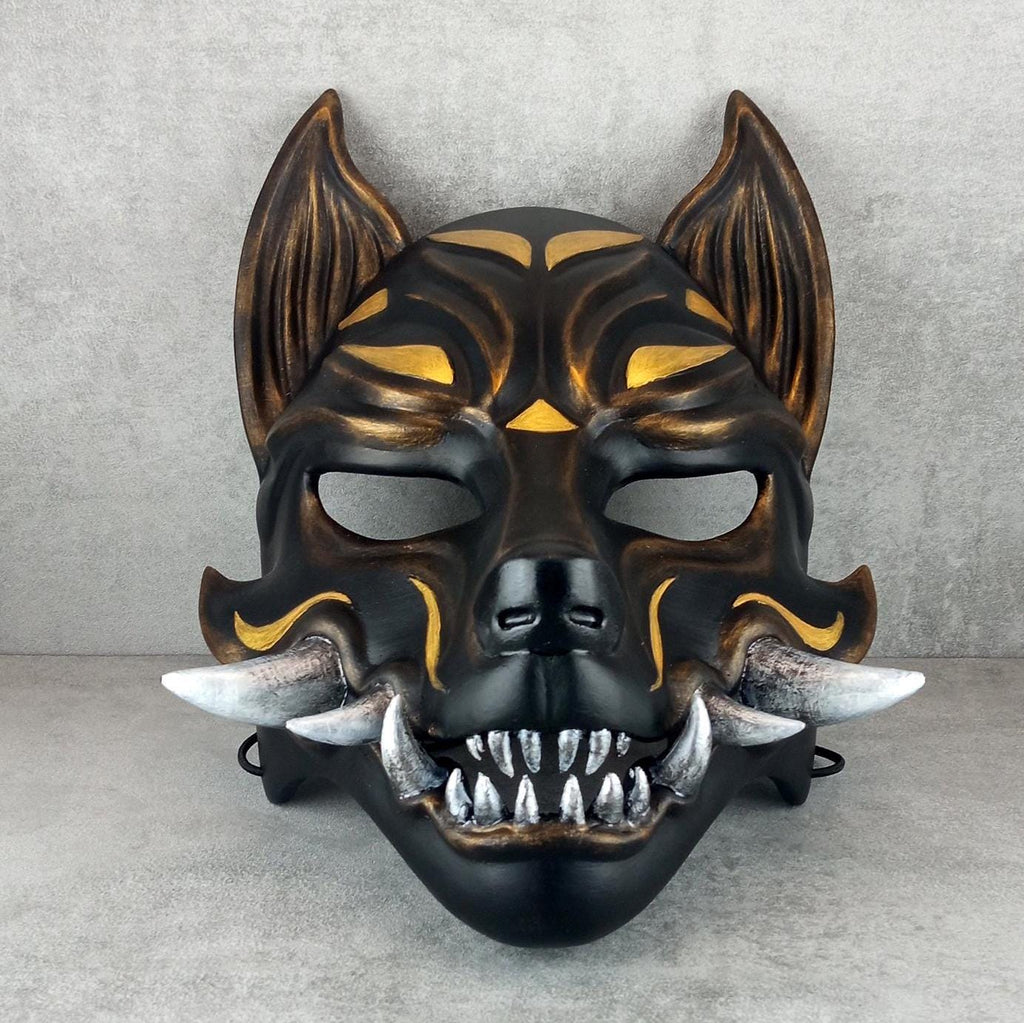 Schwarz mit goldener Okami-Maske, Kitsune-Maske, traditionelle japanische Maske, Youkai-Maske, Wolfsmaske