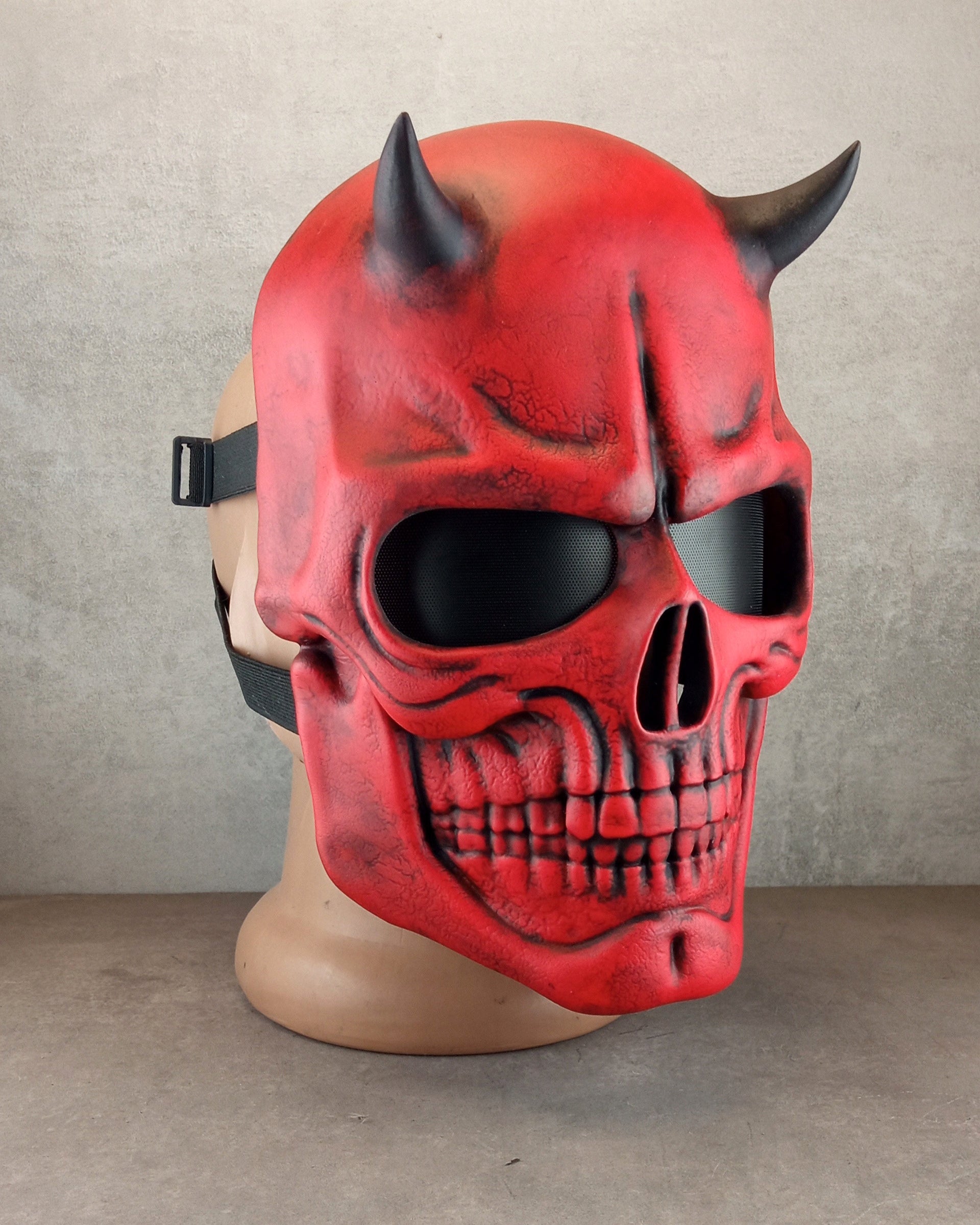 Red skull mask with horns, red demon skull mask, horror mask,scary mask, Halloween mask