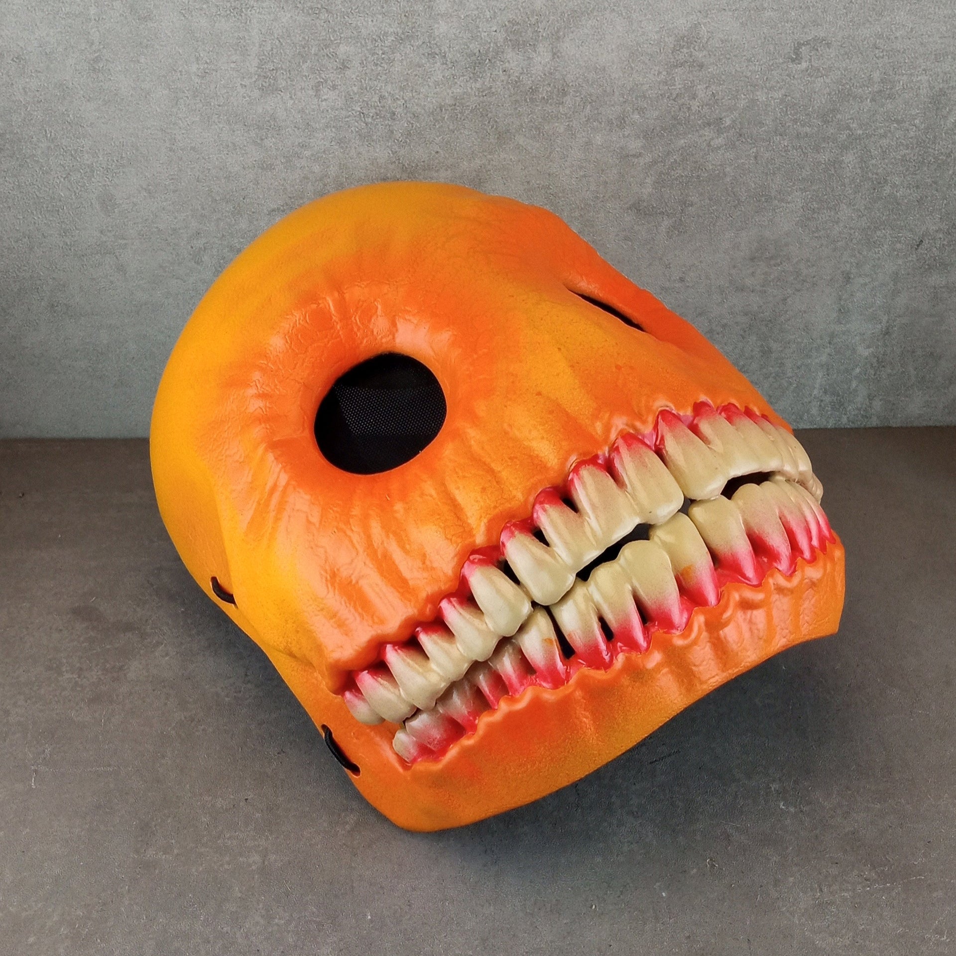 Smiley mask "Macabre Toothy Smile"