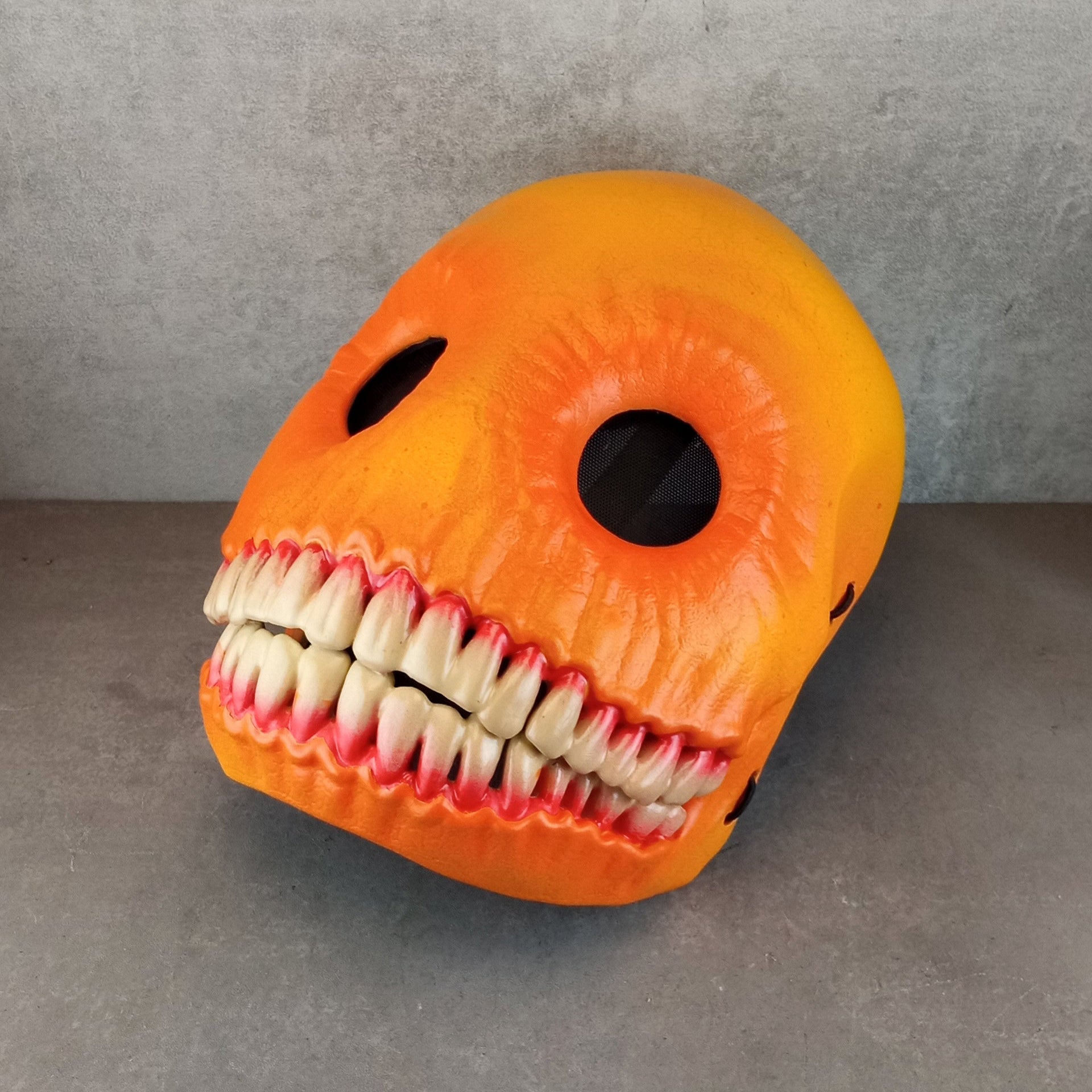 Smiley mask "Macabre Toothy Smile"