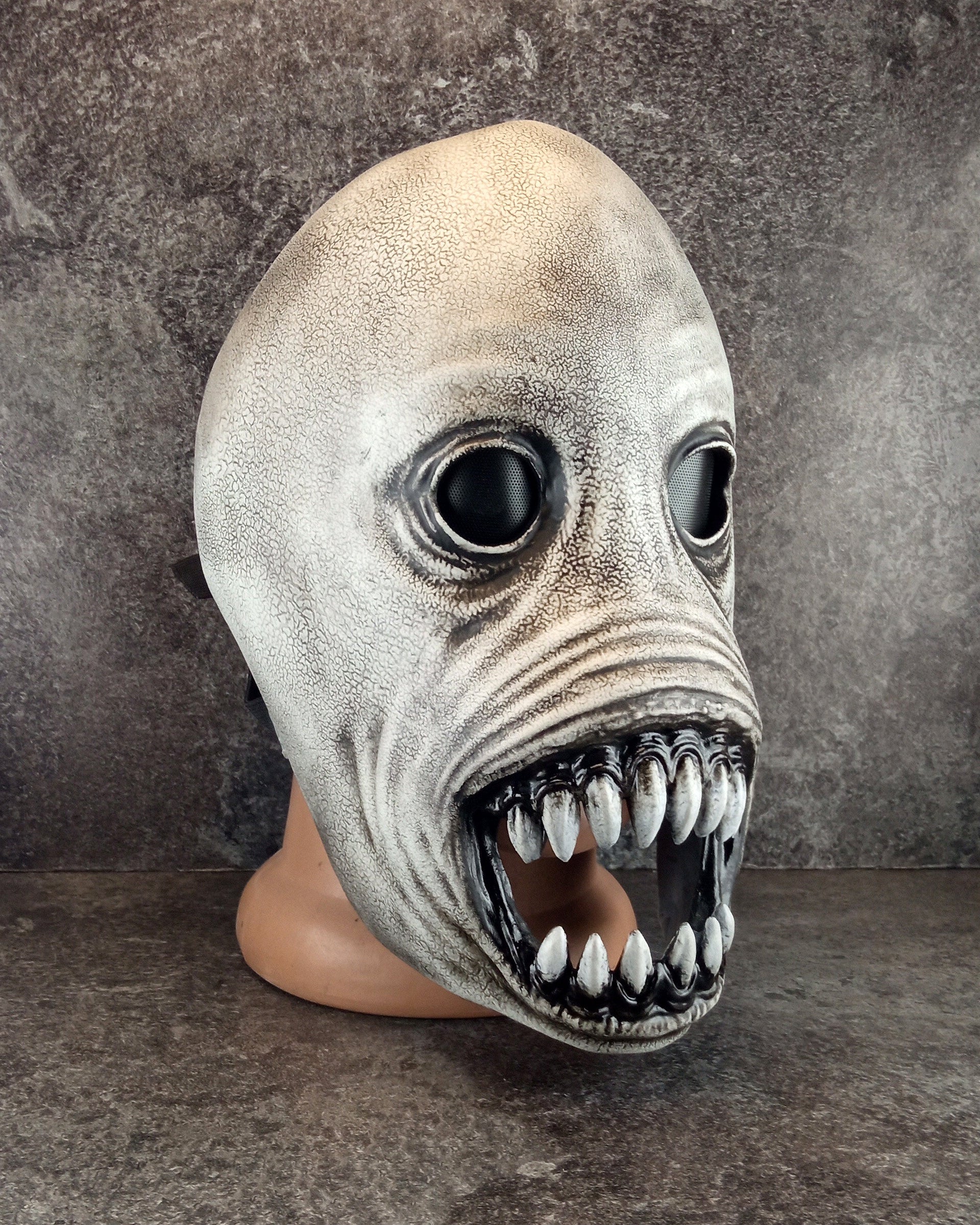 Mask of the Gray Abyss