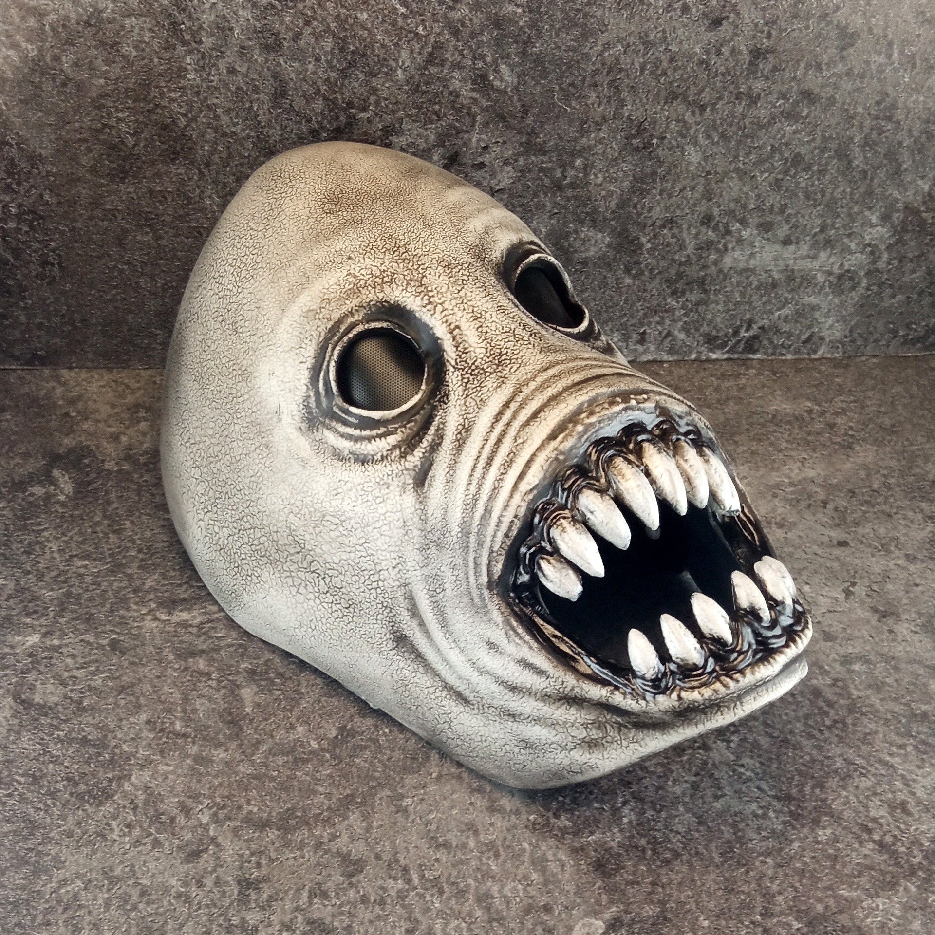 Mask of the Gray Abyss