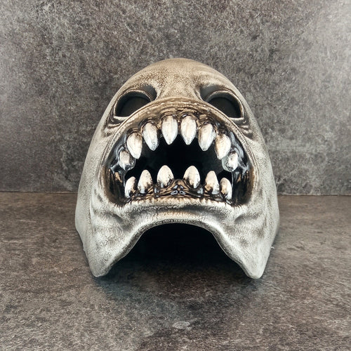 Mask of the Gray Abyss