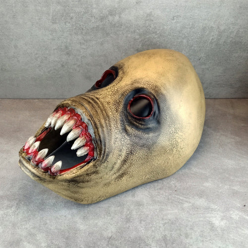 Nightfang Phantom Mask