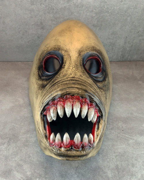 Nightfang Phantom Mask
