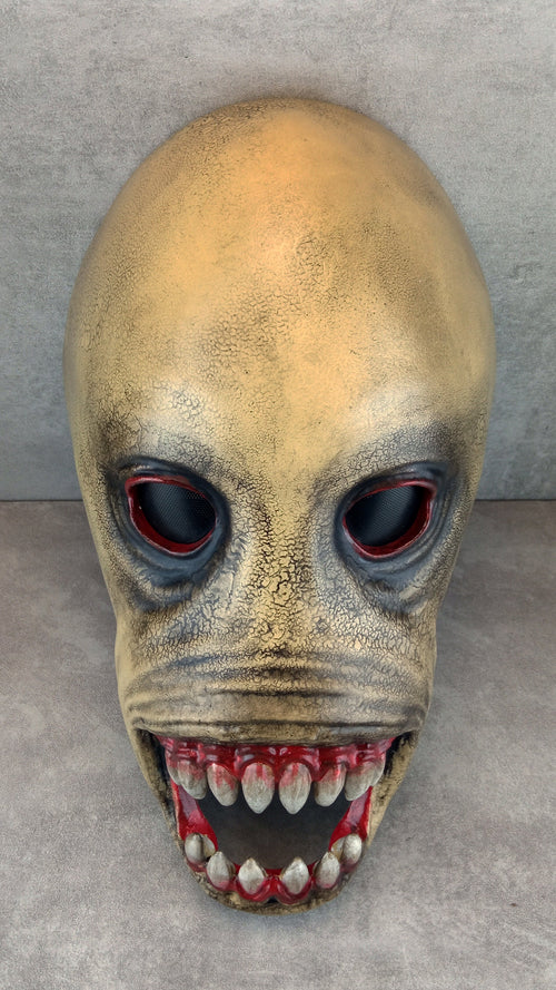 Nightfang Phantom Mask