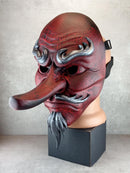 Rote Cracked Tengu-Maske (Vollgesicht)