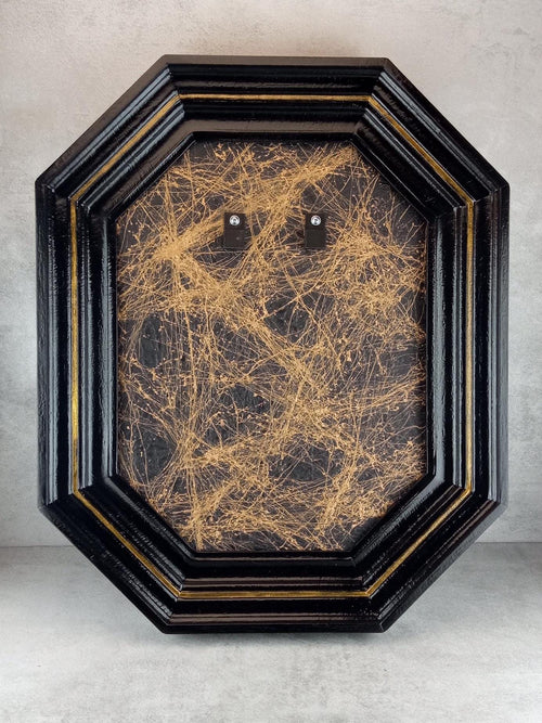Wall decor "Samurai skull" (gold tone skull)