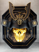 Wall decor "Samurai skull" (gold tone skull)