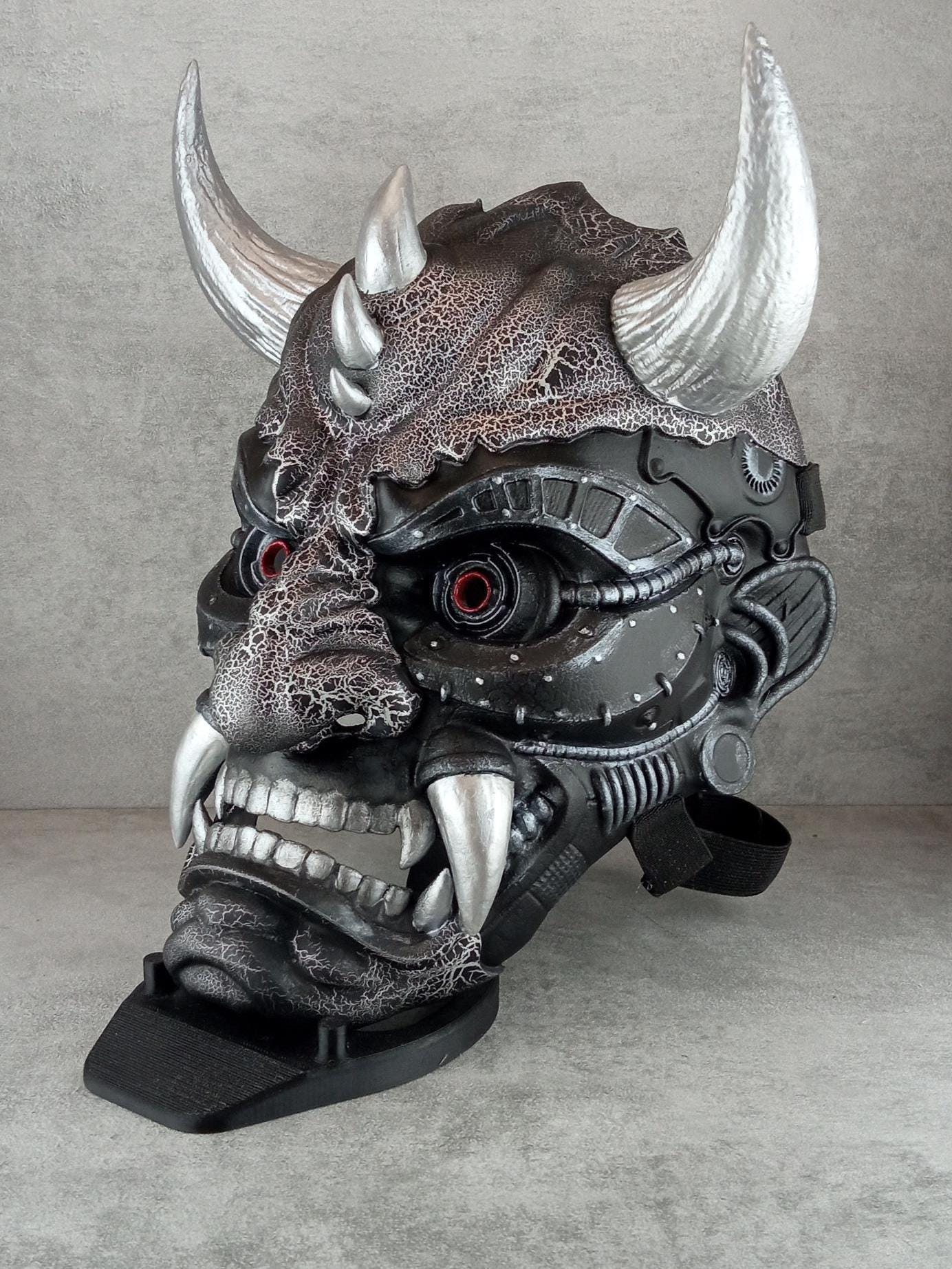 Exklusive Cyber-Oni-Dämonenmaske – Schwarz-Silber-Cracked-Design