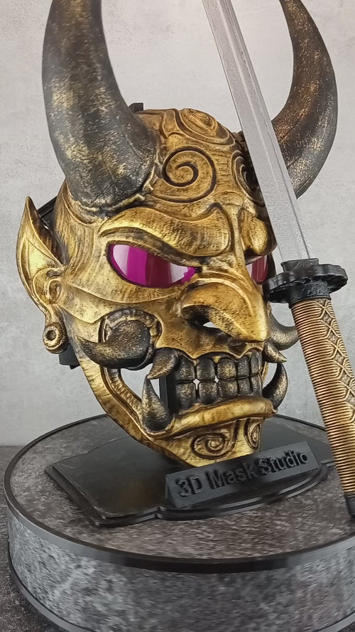 Japanische Oni-Maske mit Lichtern tragbar, Goldene Maske Hannya, Maske mit Samurai-Tanto-Dolch, Dämonenmaske, Wanddekoration, Oni-Maske mit Seil