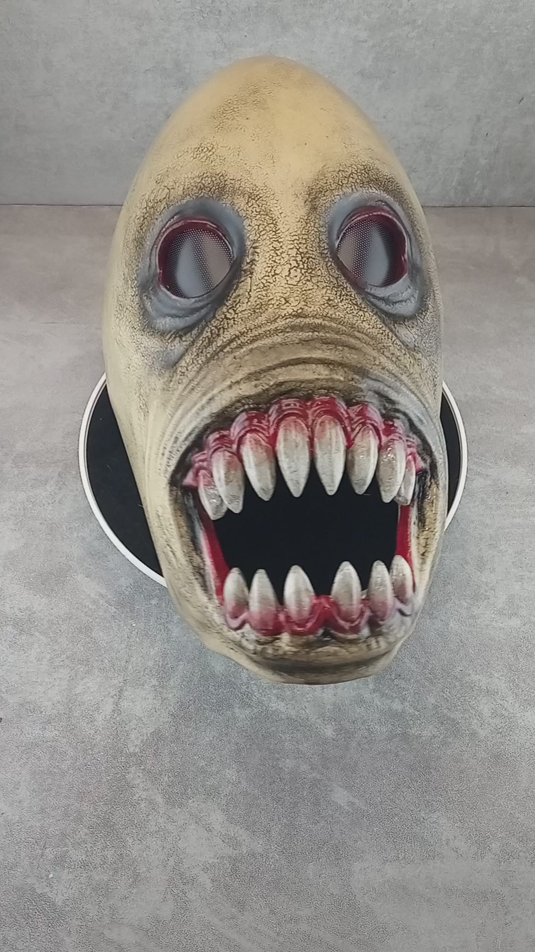 Nightfang Phantom Mask